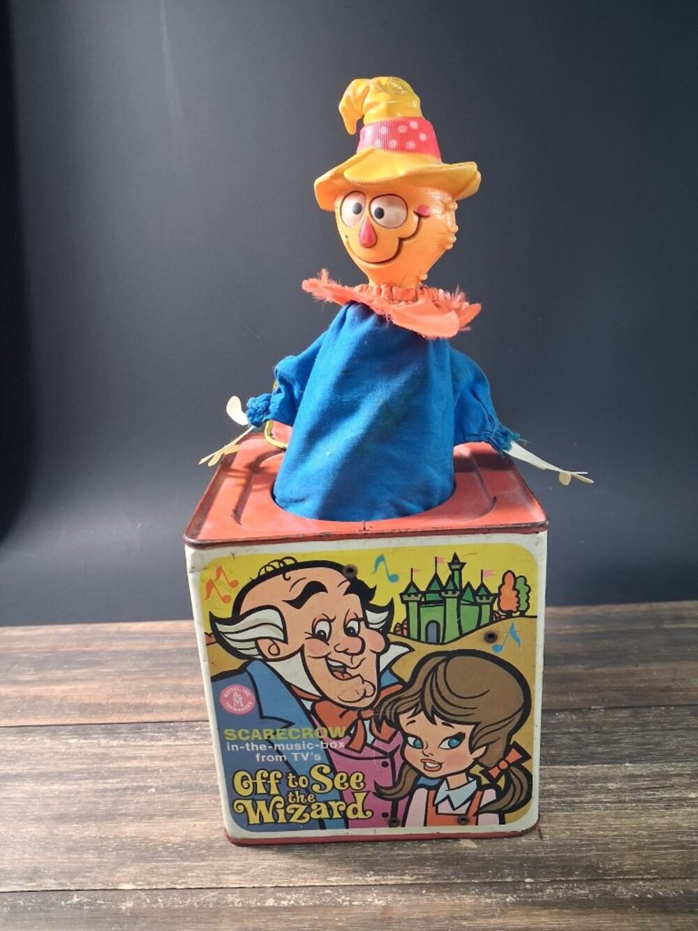 Vintage 1960's Mattel MGM Wizard Oz Scarecrow Décor Jack Box Tin Toy Not Working